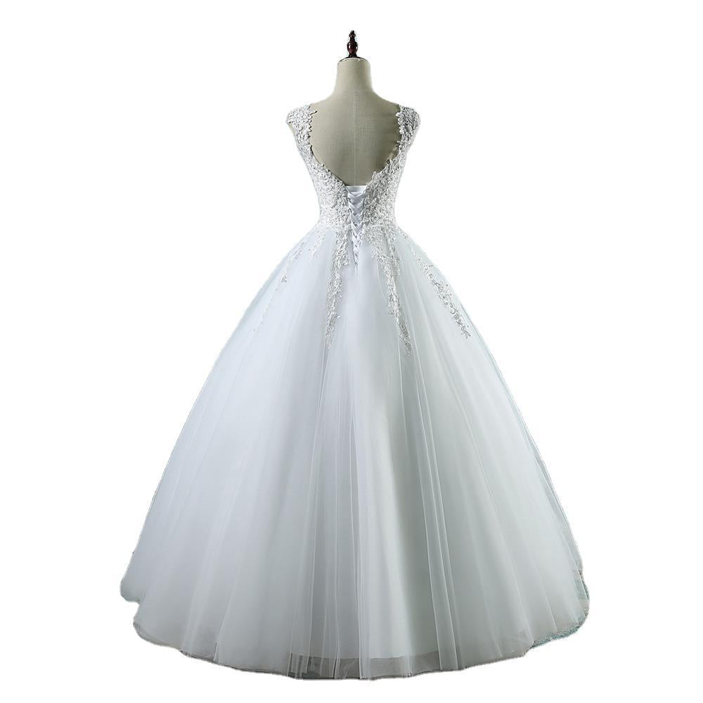 Robe de mariée haute taille avec col en V profond