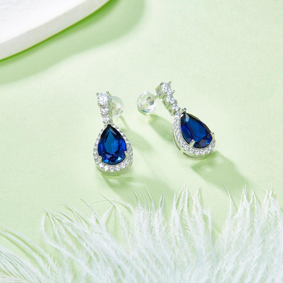 S925 Boucles d'oreilles d'angle en argent sterling Teardrop