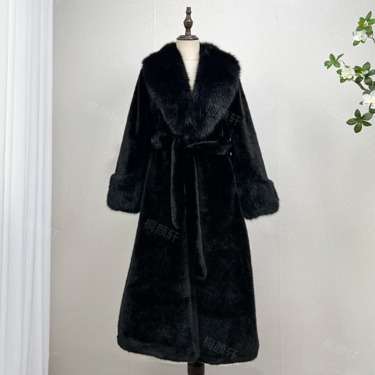 FallHiver Faux Mink Fur-and-cuir Une pièce sur le manche Long Fur Coat