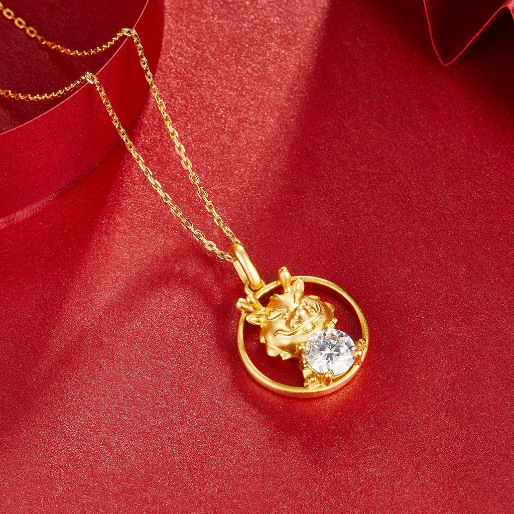 S925 Argent sterling plaqué or 1ct D Couleur VVS1 Moissanite Collier Dragon 4.7g Chinois