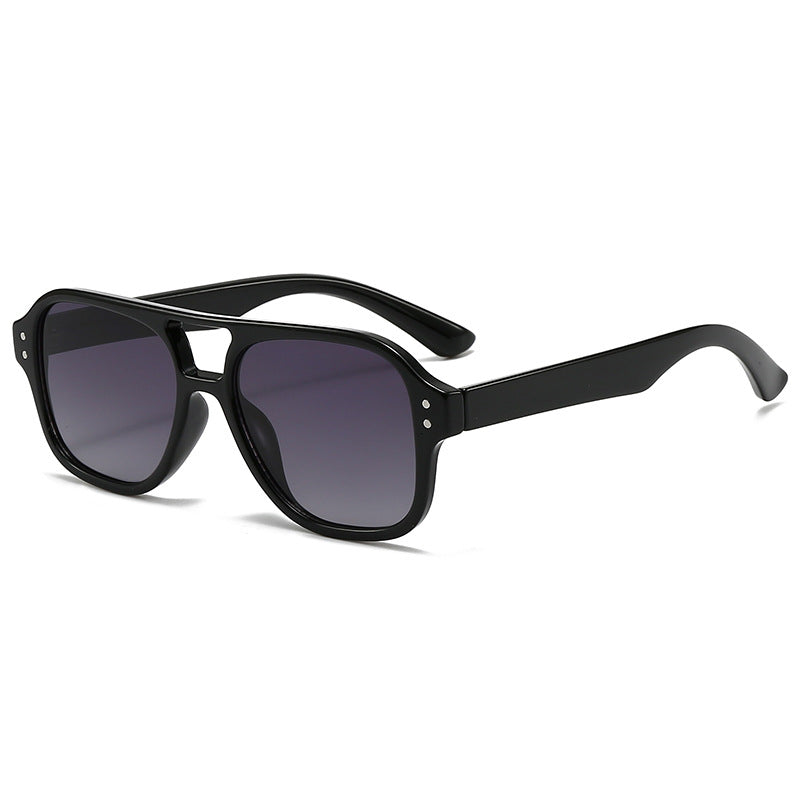 Lunettes de soleil pour femmes de style punk