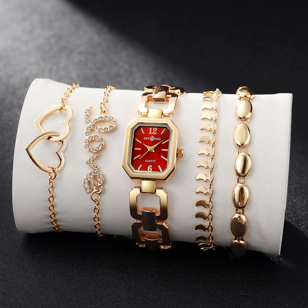 Sleek, Versatile montre femme carrée bracelet en forme de coeur