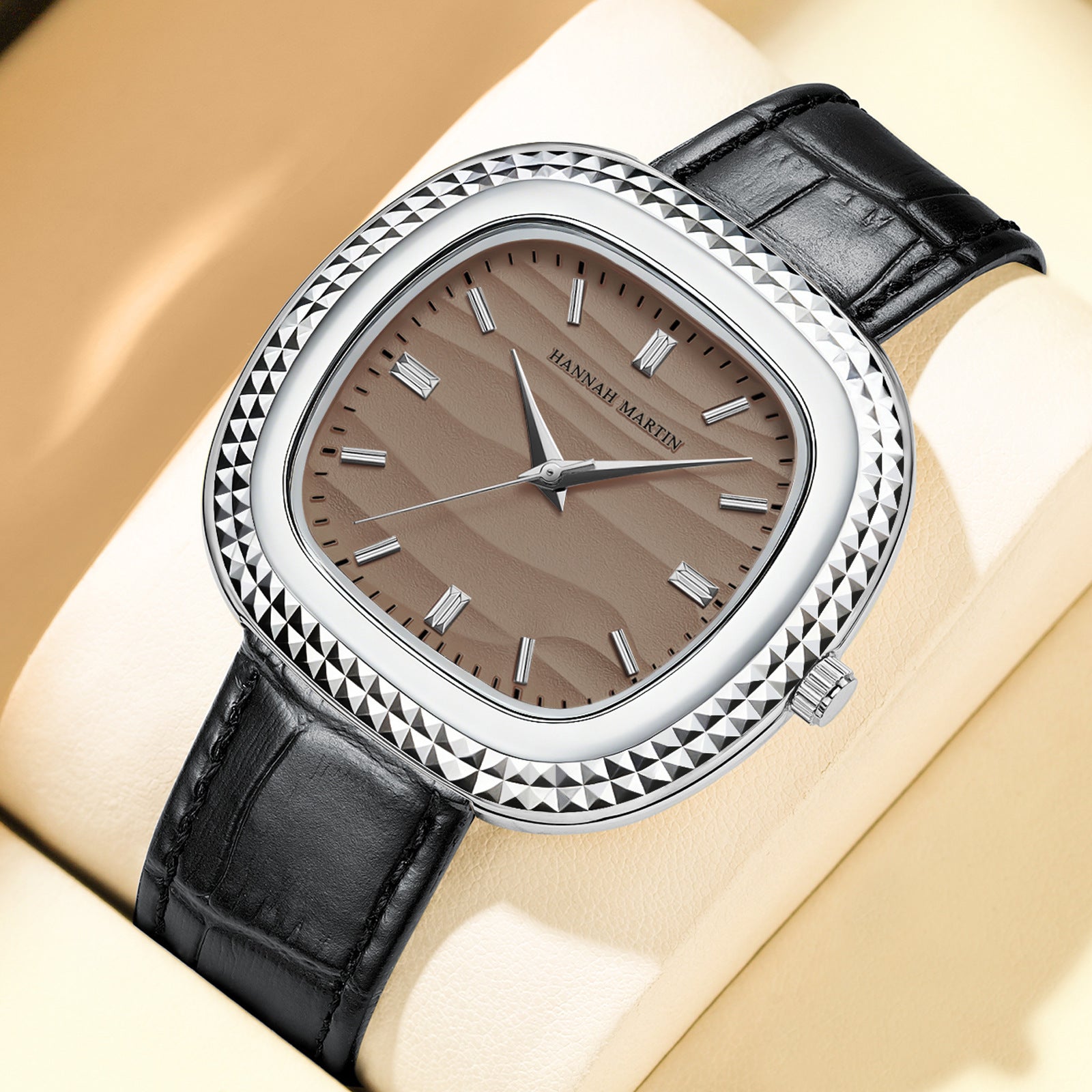 Haute valeur d'apparence Quartz montre avec un véritable bracelet en cuir pour les hommes
