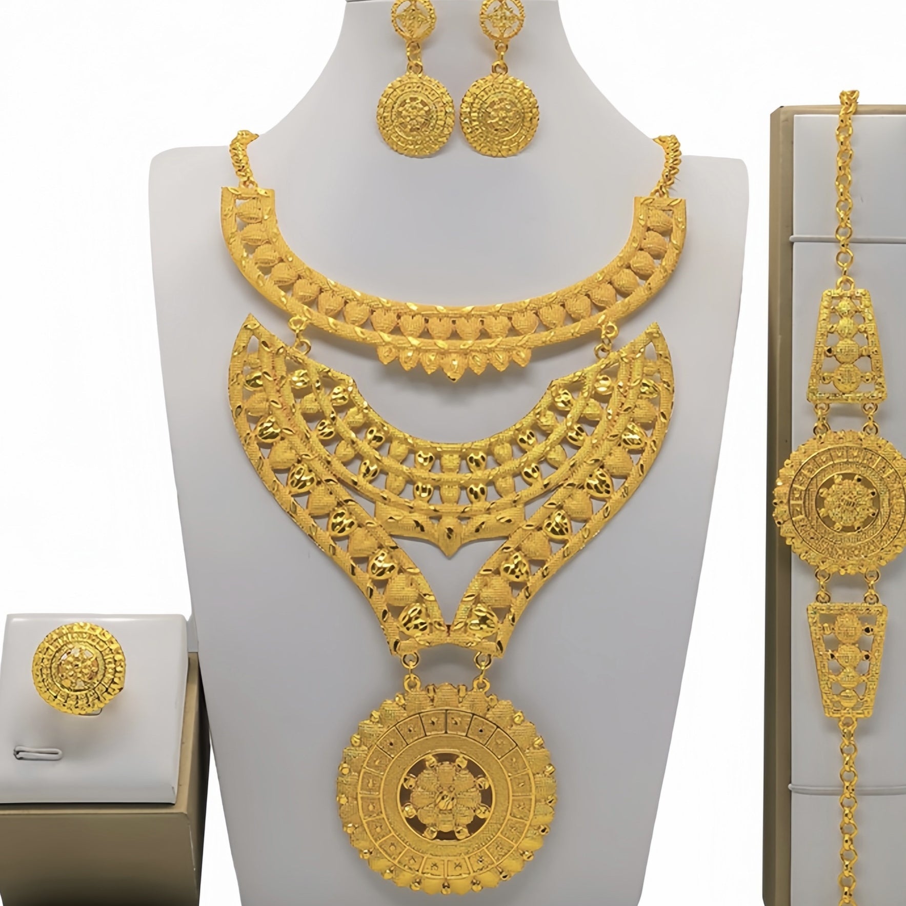 Bijoux d'or costume arabe Collier de mariage Bracelet Boucles d'oreilles Anneau