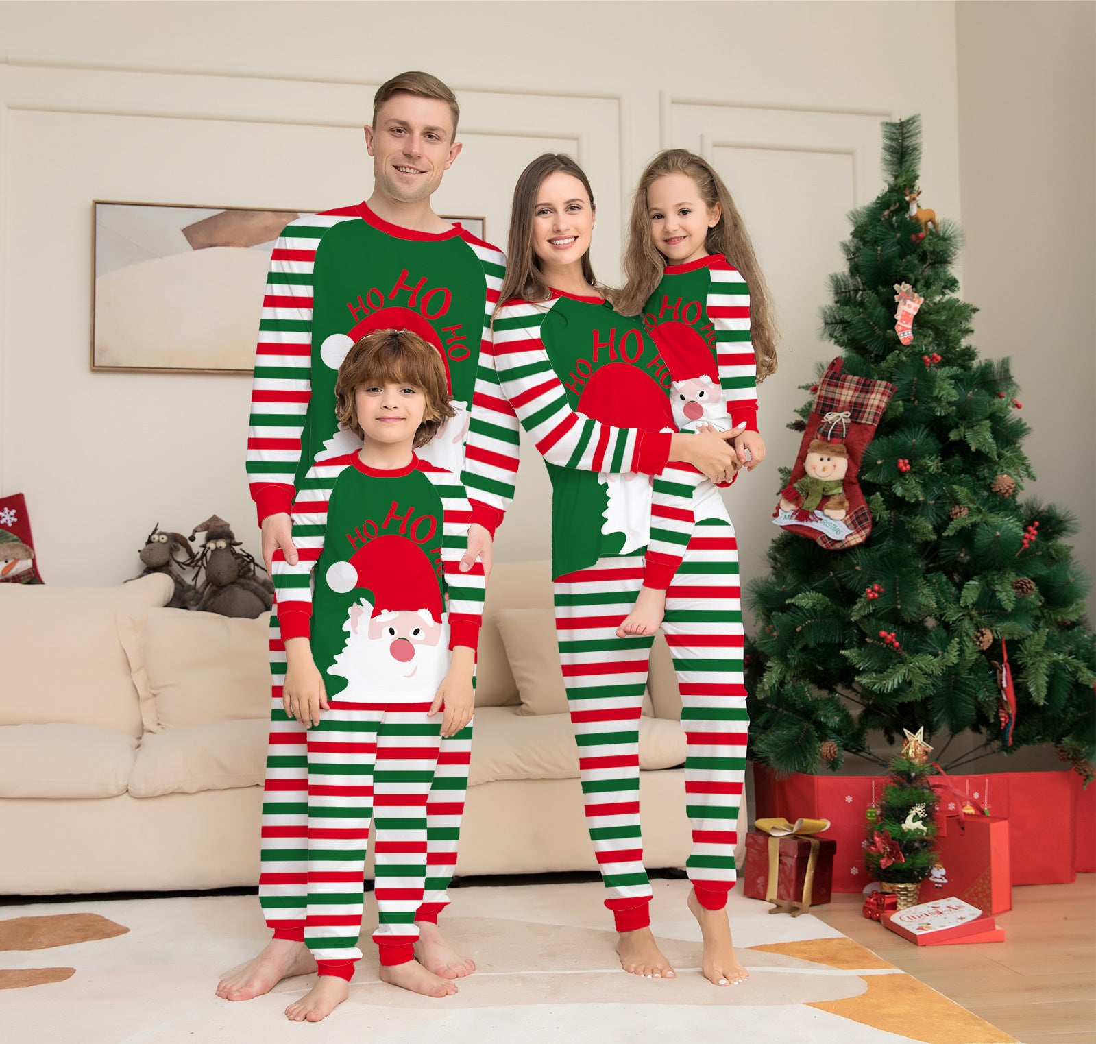 Vieux homme rayé de Noël soins à domicile Pajamas
