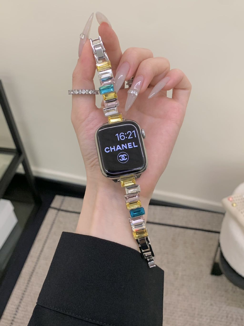 Bracelet de montre de couleur diamant taille carrée irrégulière pour les bandes de montres