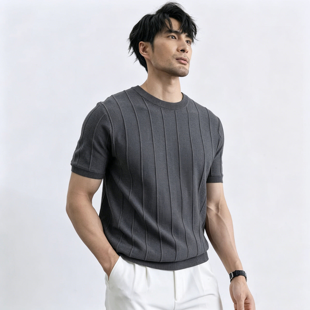 T-shirt tricoté à manches courtes pour hommes