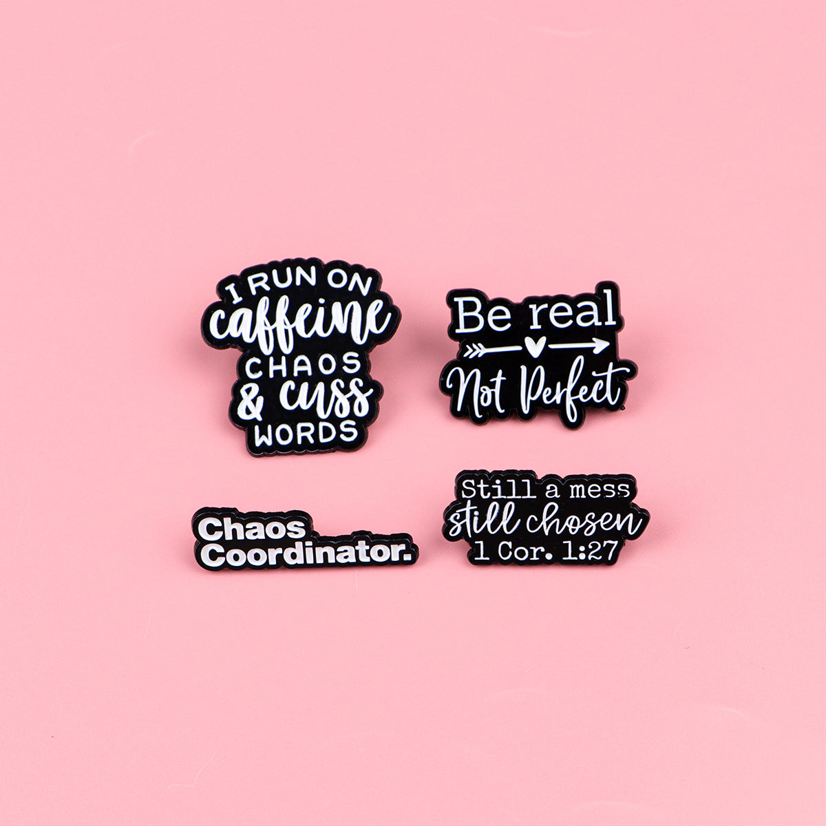 Broche de lettre anglaise mode et créative