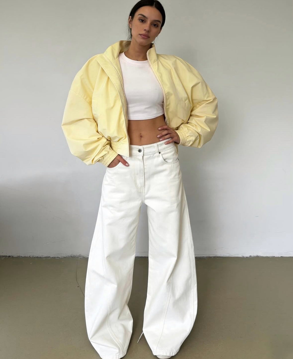 Stand Collier Zip Up Cropped Bomber Jacket