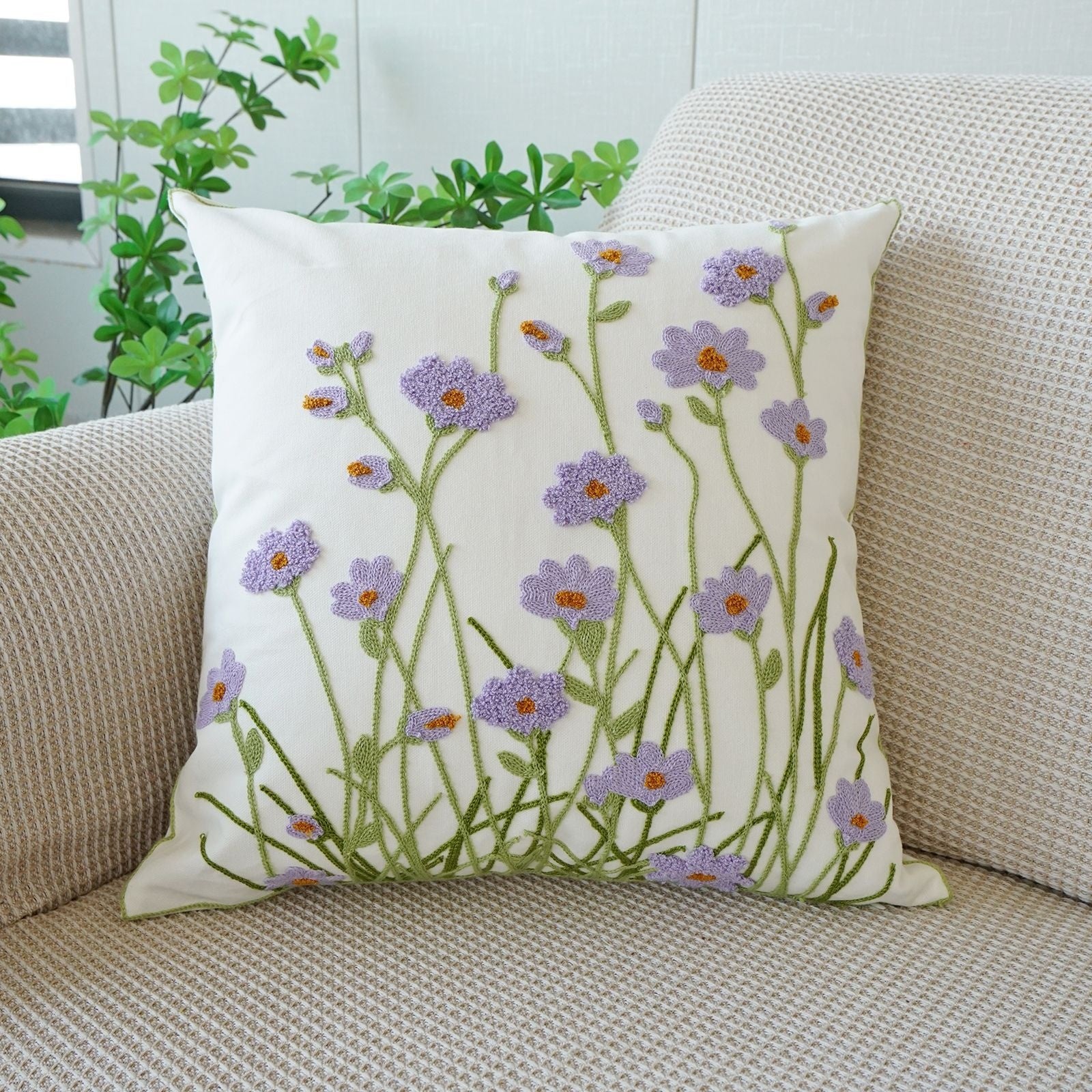Coussin floral brodé de style pastoral pour canapé salon
