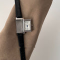 Montre numérique polyvalente de type slide