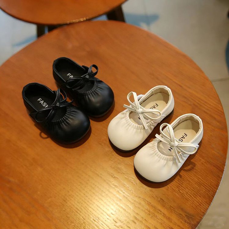 Chaussures simples pour filles