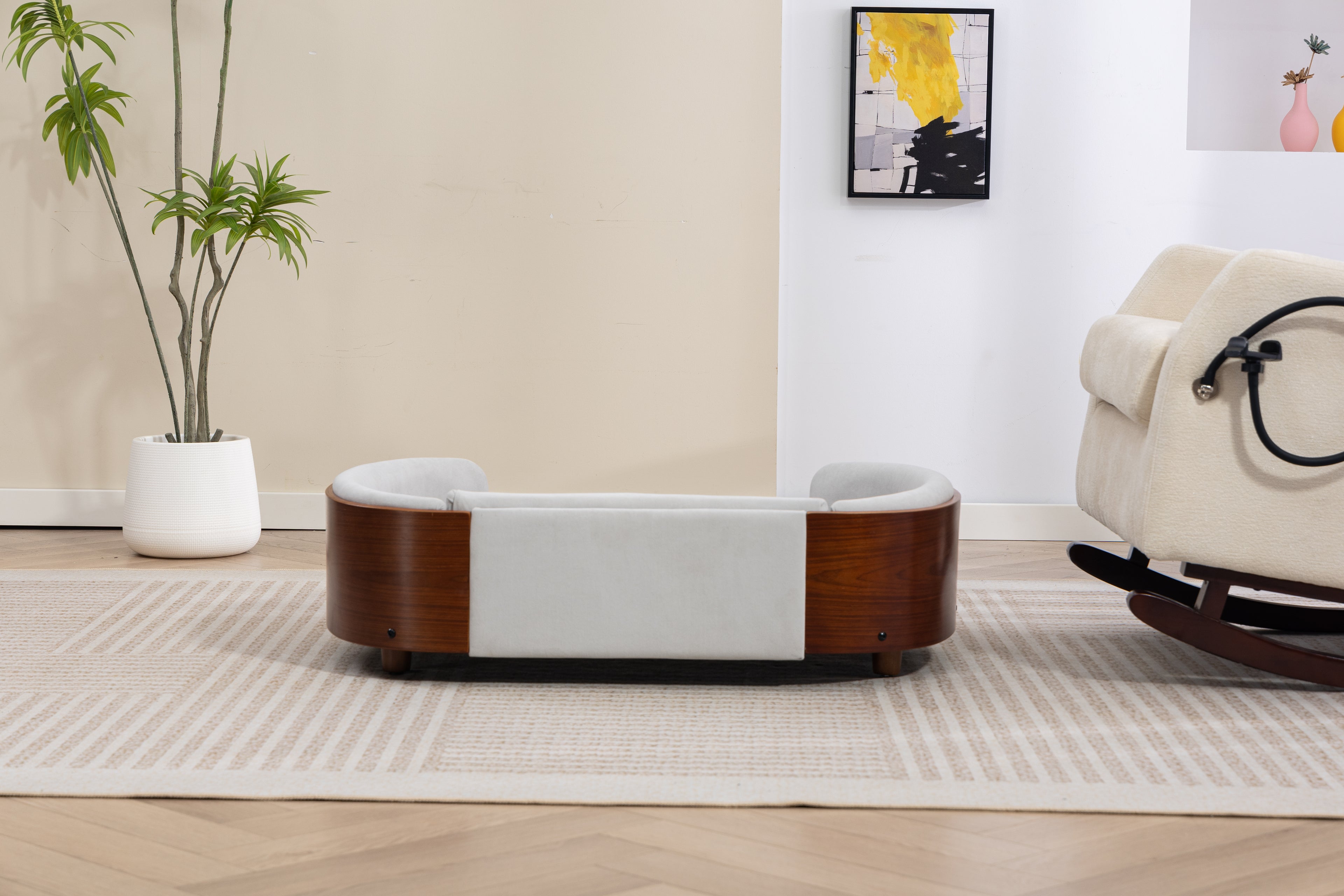 Style scandinave Lit de chien élevé Sofa Pet avec pieds en bois massif et noyer Bent Wood Bac
