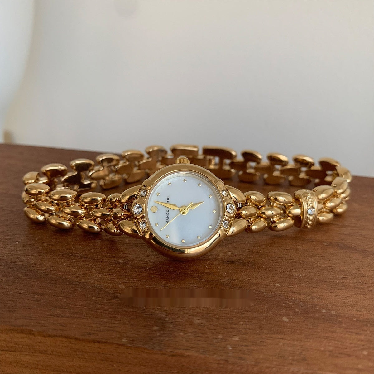 Elégante Personnalité Tendance Luxury Retro Strass Quartz Watch