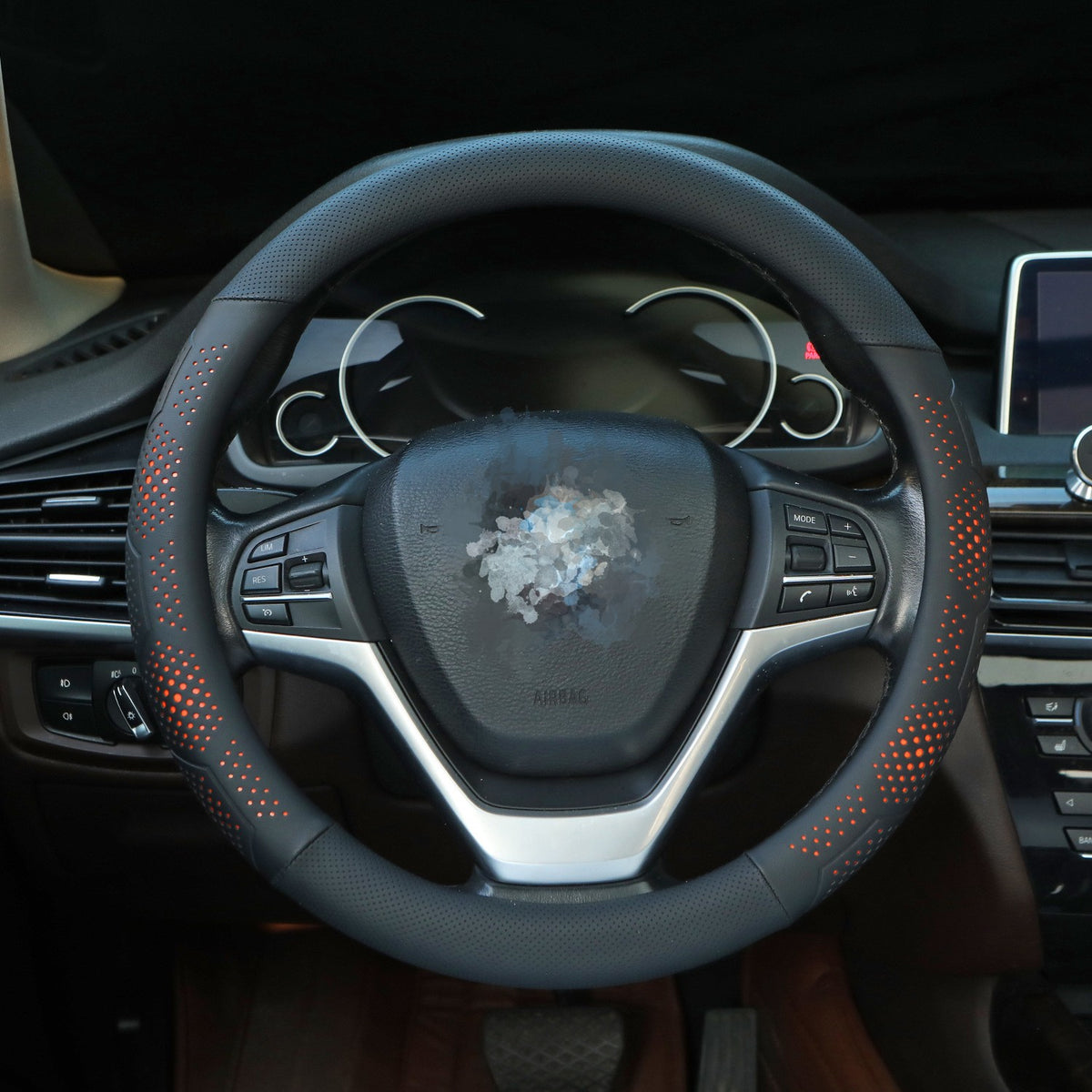 Sporty Fashion Car Steering Wheel Cover in Elastic Leather