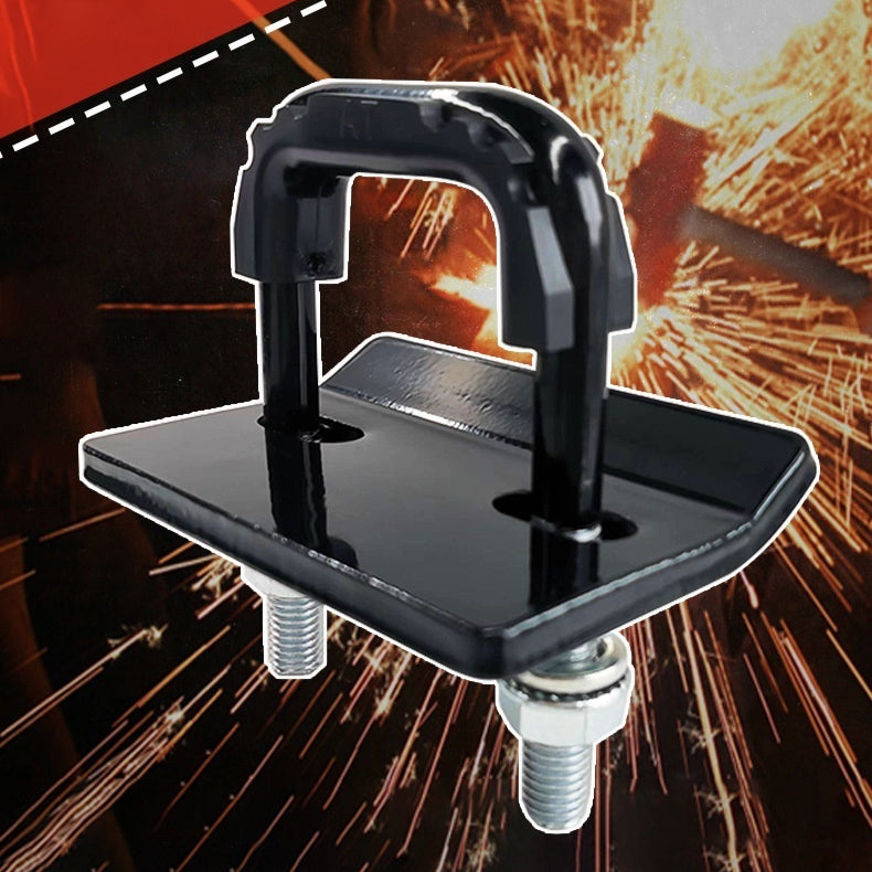 Rear trailer arm mount for off-road vehicle