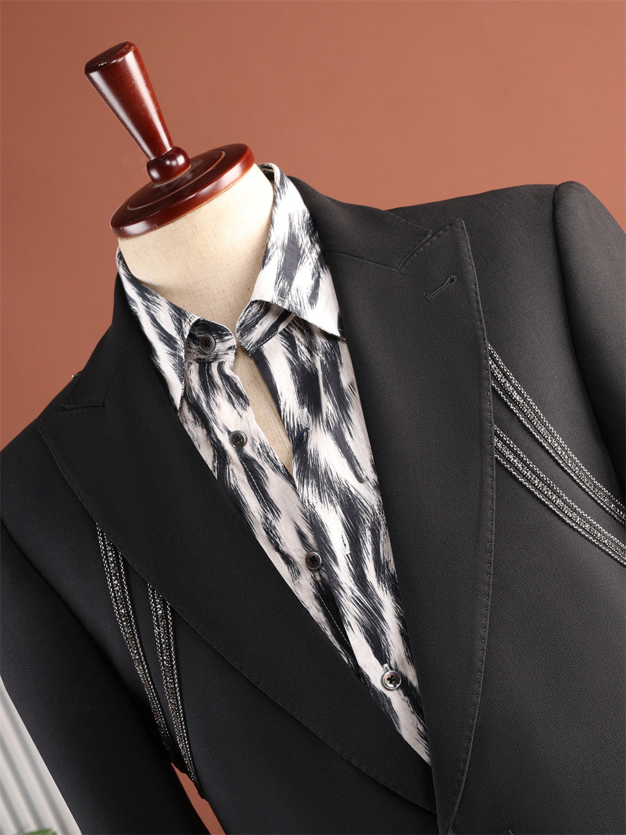 Homme Black Peak Lapel Chaîne Détail 2 pièces Ensemble de pantalons Gurkha