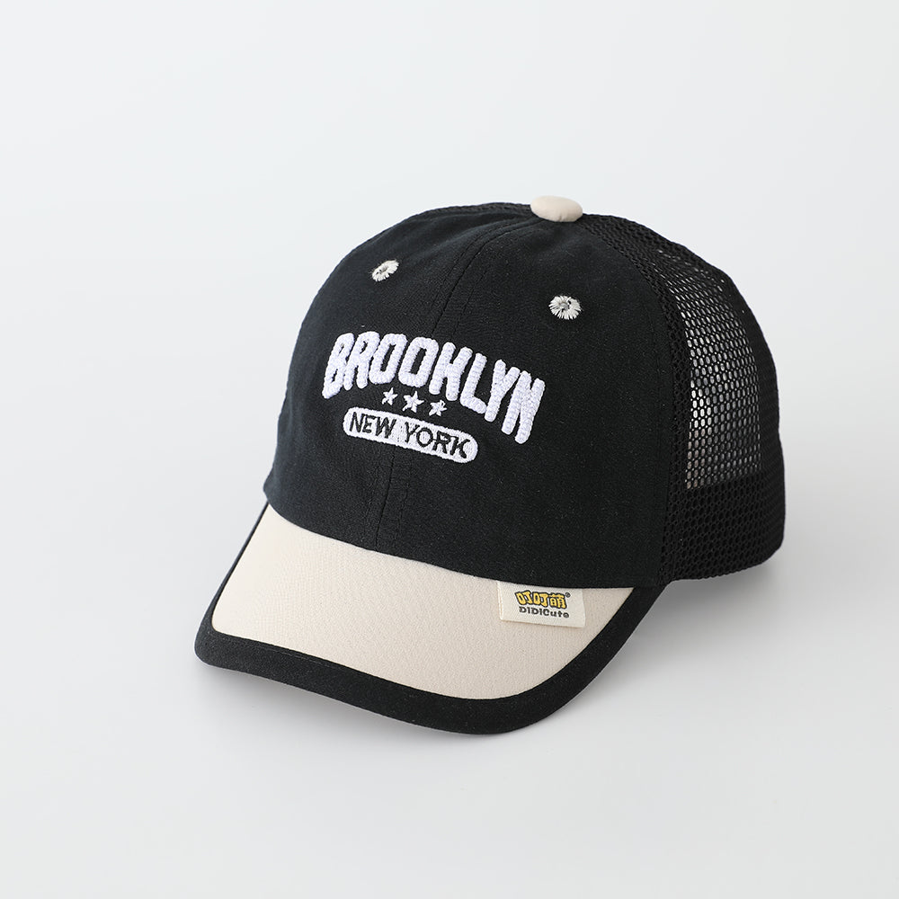 Été Garçons et filles Colorful Mesh Respirant Lettre délicate Broderie Casquette de baseball Wit