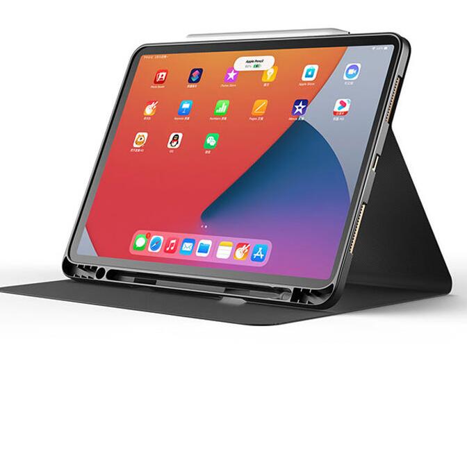 Littérature et table simple d'art avec étui de protection stylo