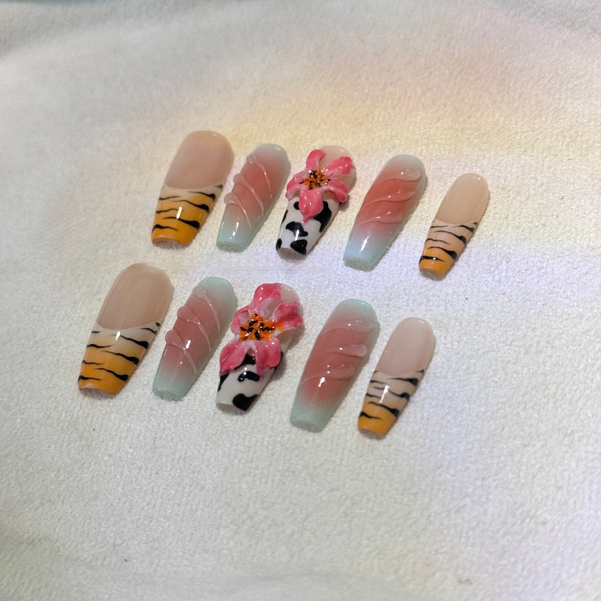 Motif de zèbre Lily main carving ongles art