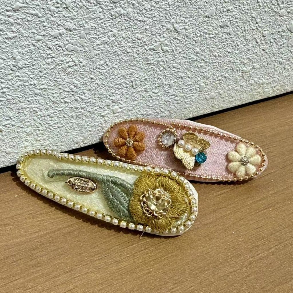 Bec de canard Élégant Bangs côte-partie Clip petite taille