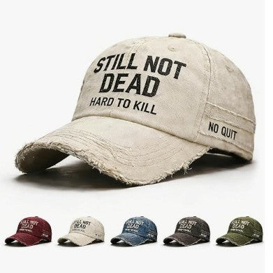 Chapeau brodé STILL N'EST PAS MORT POUR COUVRIR