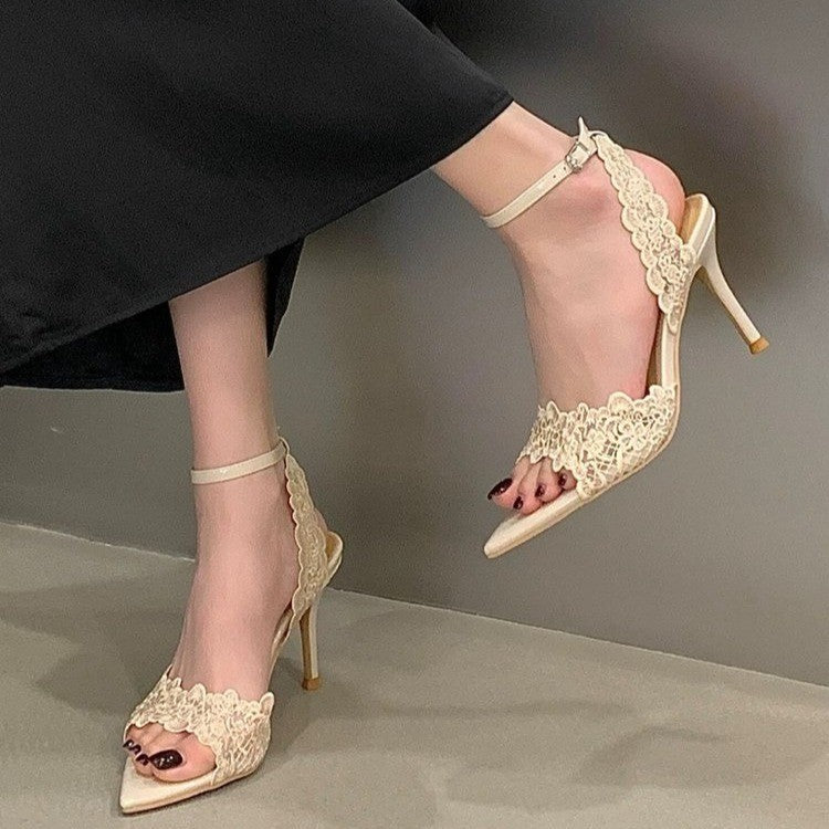 Femmes Romantique de mariée Florale scallopée Dentelle Stiletto Sandales