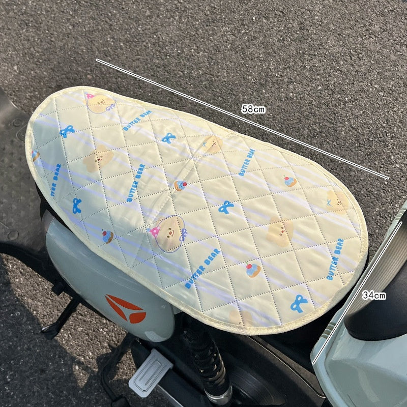 Couverture de siège de moto anti-poussière et thermosolidable