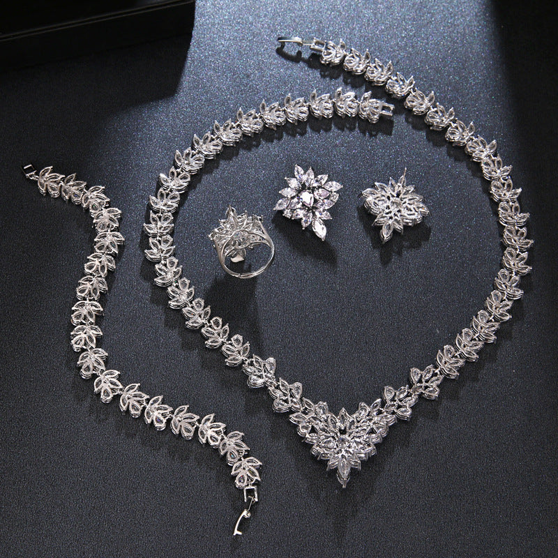 Copper wedding jewelry set with zircons