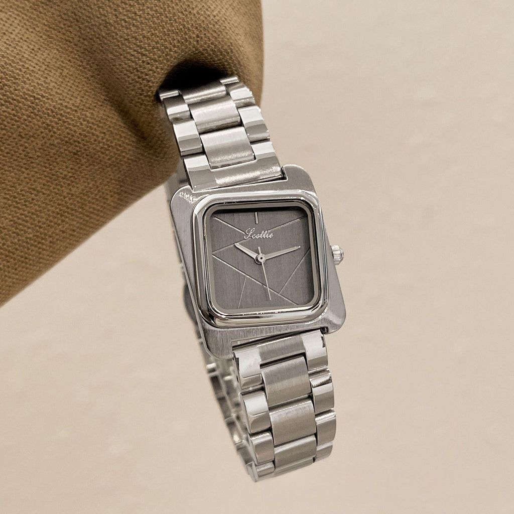 Montre Quartz étanche en acier carré