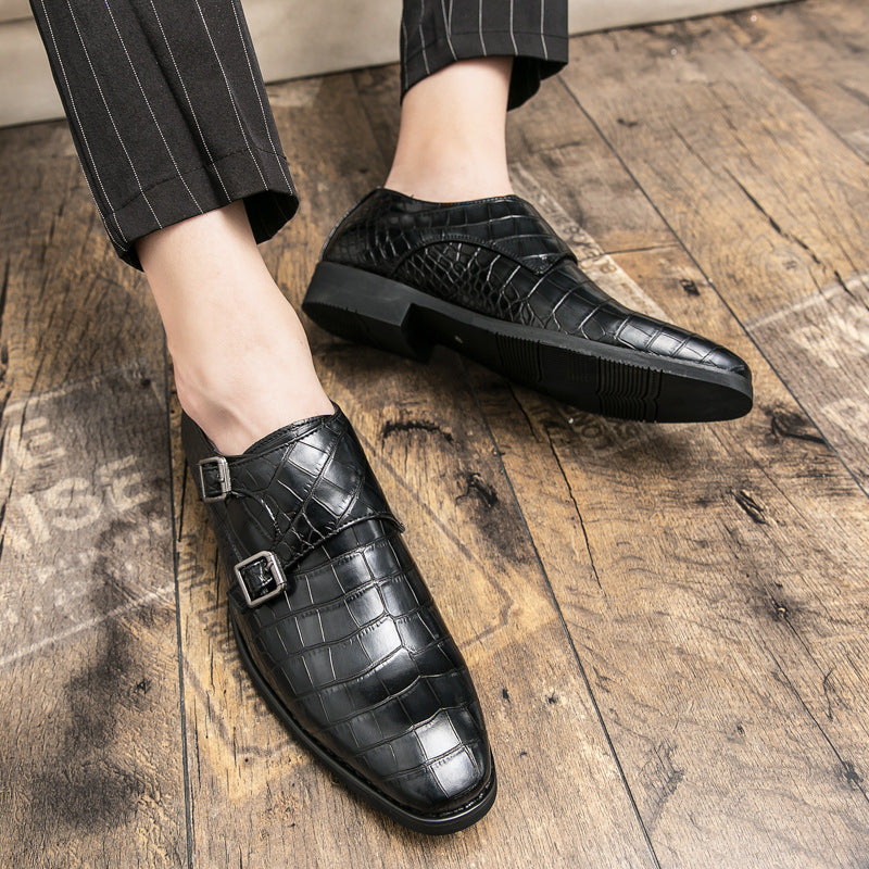 Chaussures en cuir homme de style britannique avec un orteil carré et motif embossé