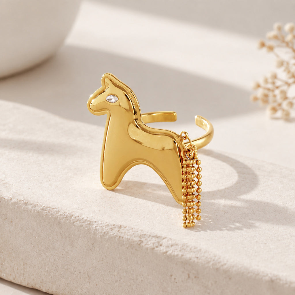 Petit cheval Titanium anneau en acier pour les femmes