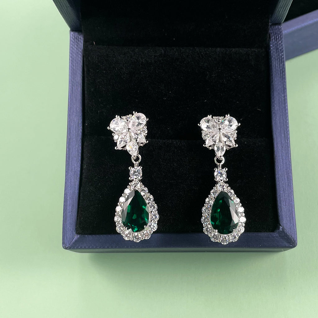 S925 Boucles d'oreilles d'angle en argent sterling Teardrop
