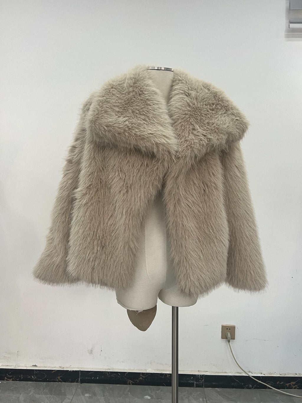 Manteau pour femmes européennes et américaines