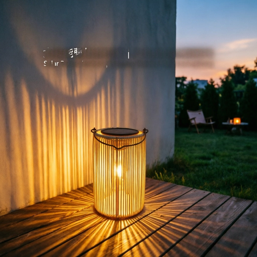 Lumière extérieure ambiante de rotin à énergie solaire