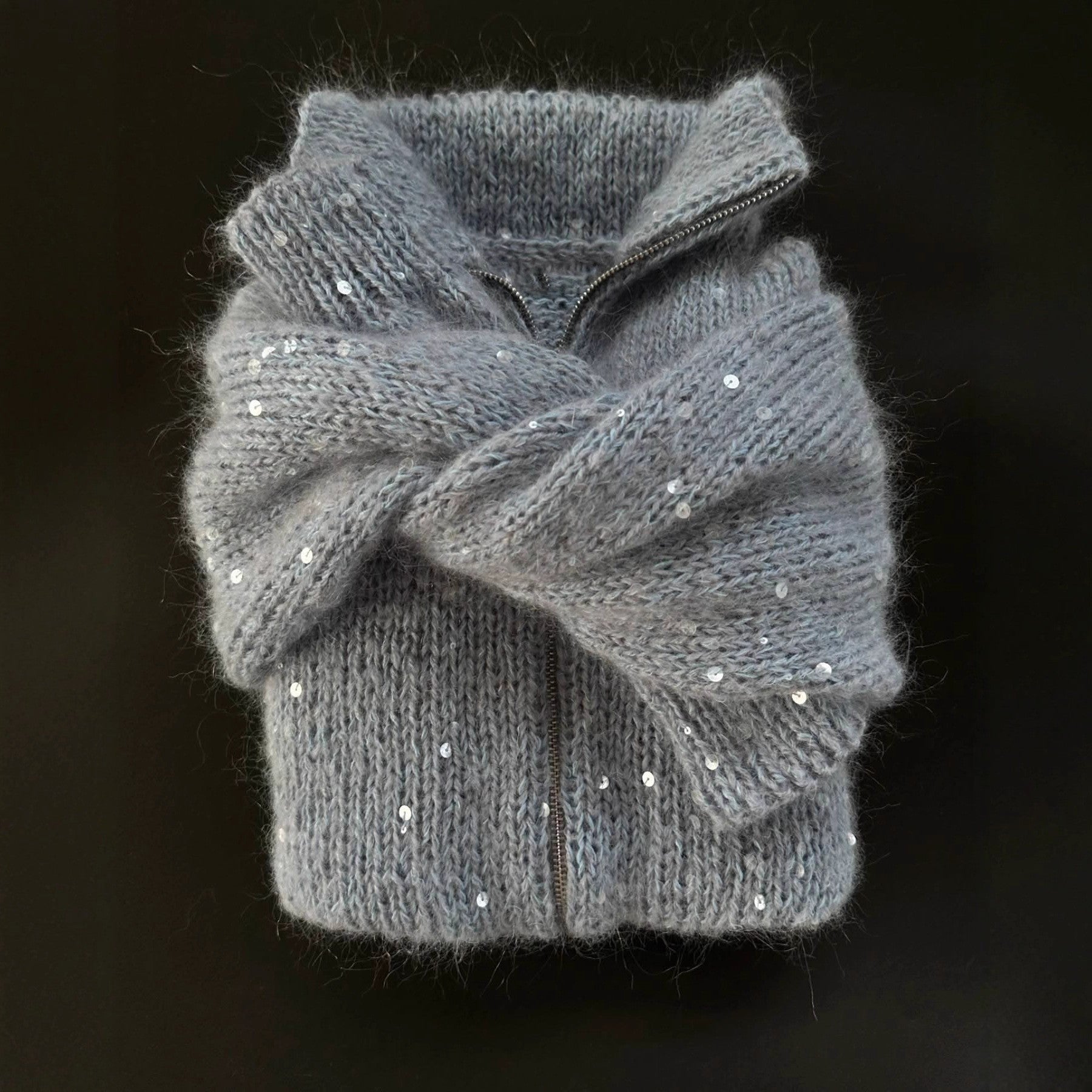 Chandail de cardigan cousu à la mode pour femmes