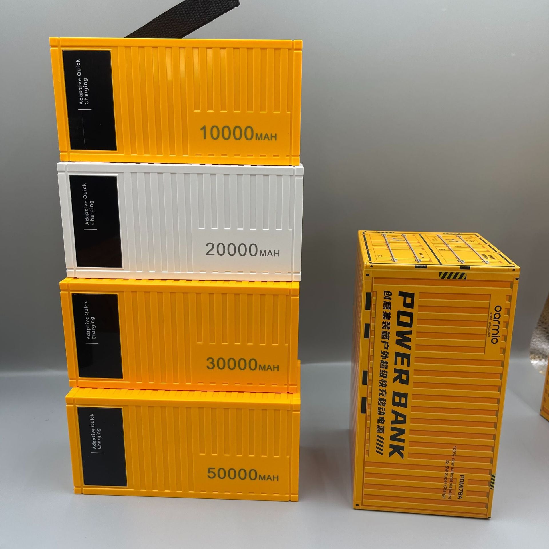 Super Fast Charge 50000 MA Affichage numérique Conteneur Banque Outdoor Grande Capacité Power Sup