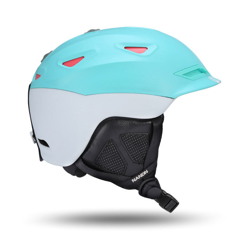 Équipement de sport pour casque de ski simple et mode