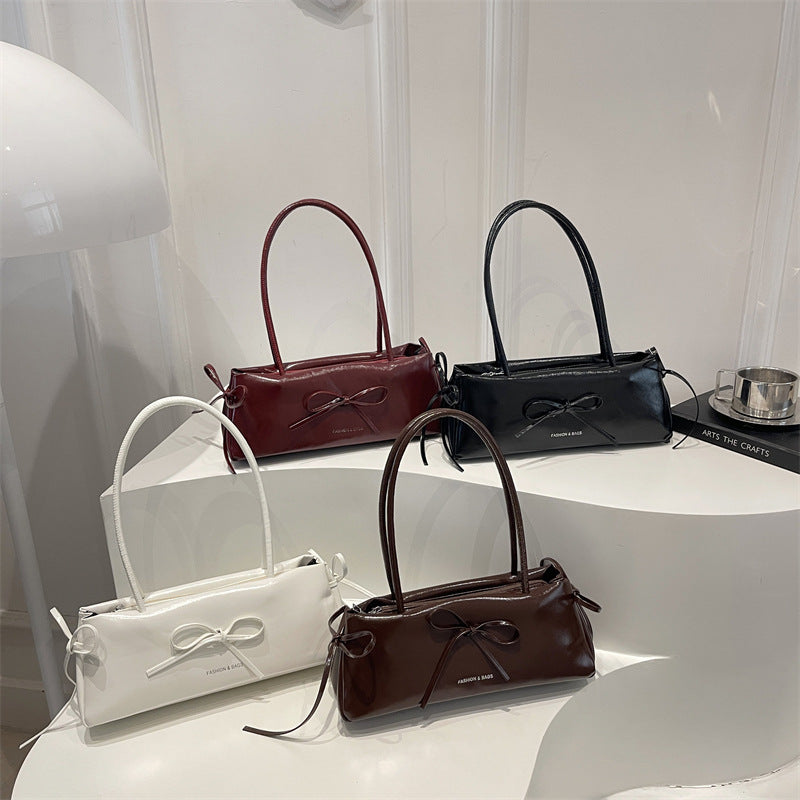Sac à épaule occasionnel et élégant de grande capacité avec un détail Bow