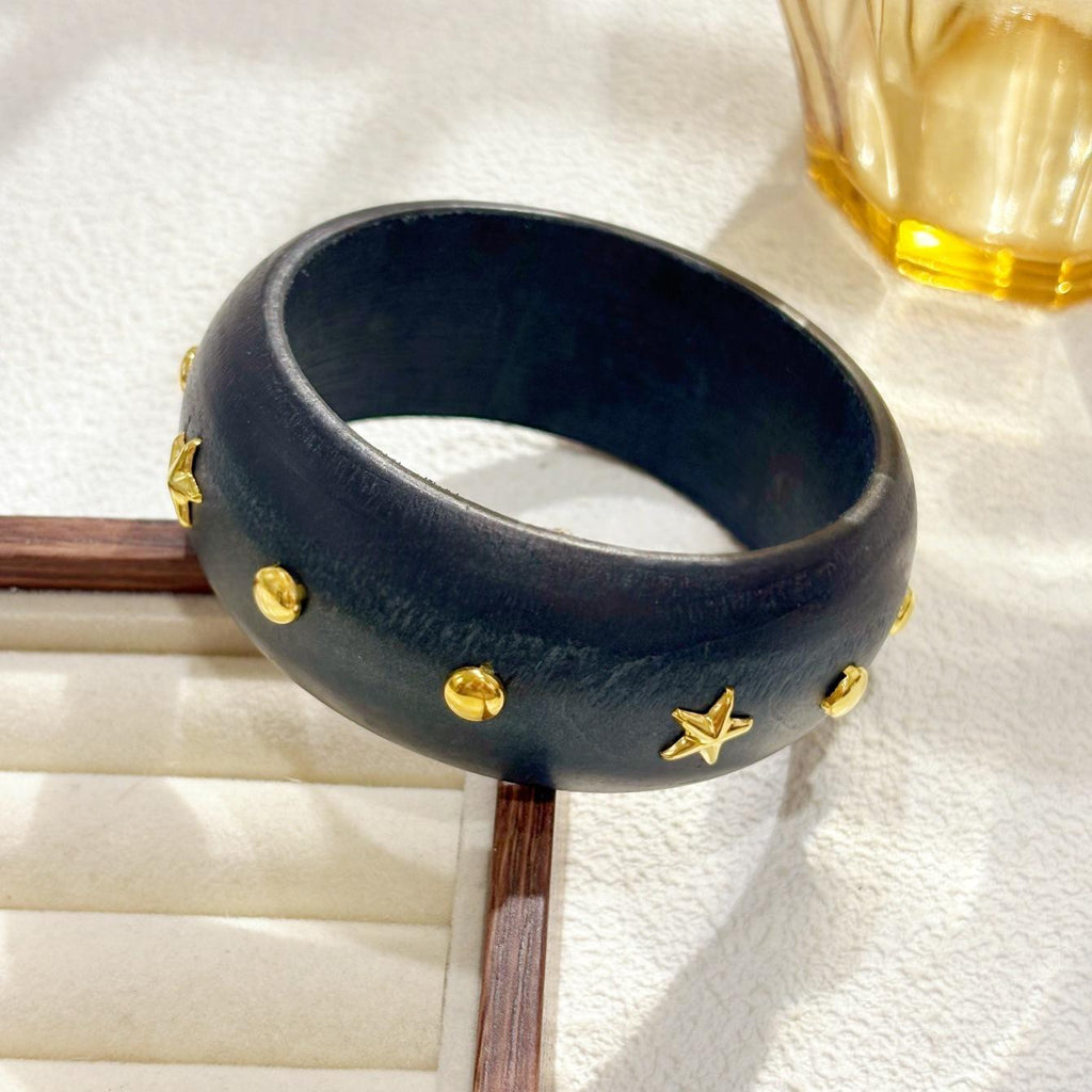Versatile tendance et bracelet gras pour les femmes