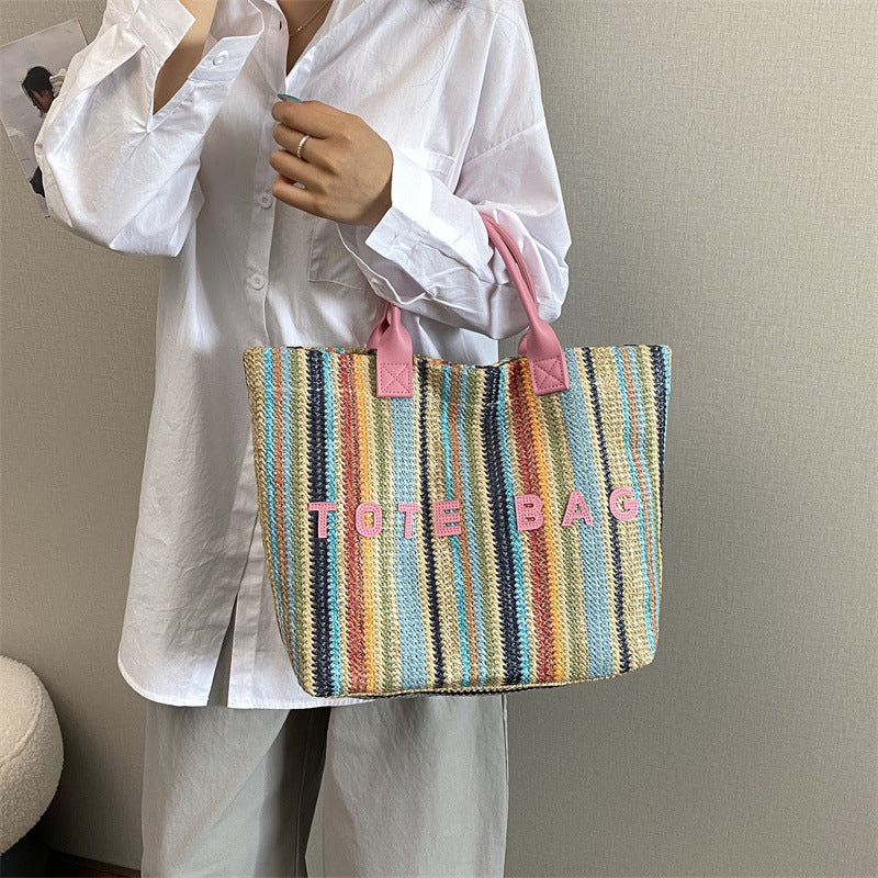 Eté Trendy Rainbow-tissé sac en paille pour les femmes
