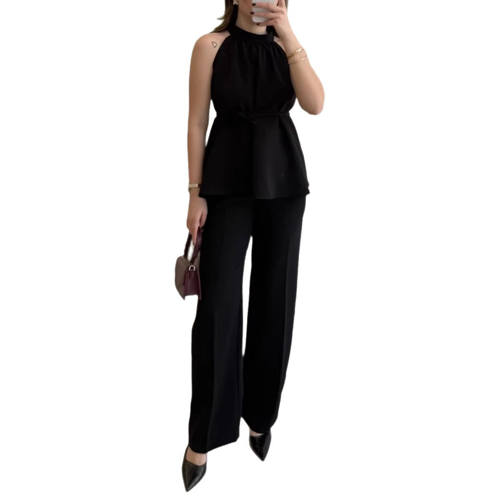 Simple set of sleeveless top and wide leg pants