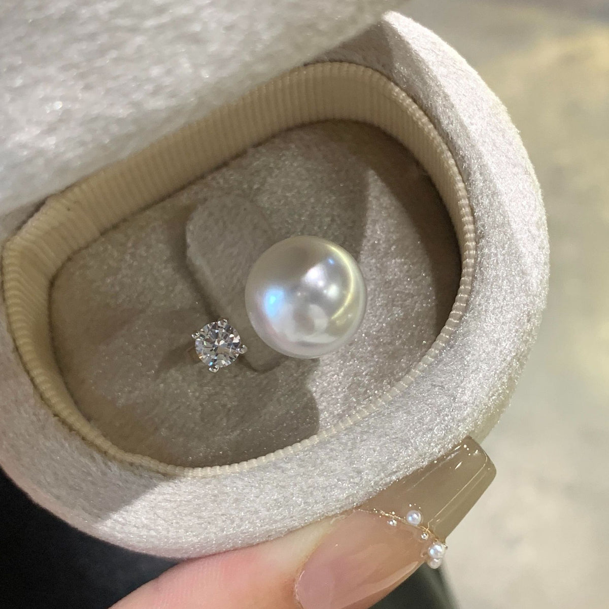 12mm natural shell pearls are comparable to pearls