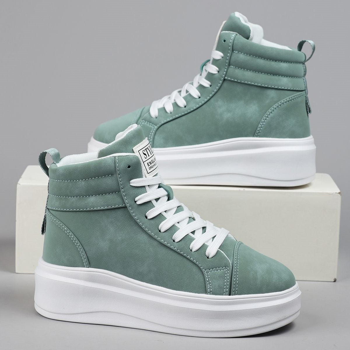 Couples Sneakers occasionnels élégants à quatre saisons de haute hauteur augmentant