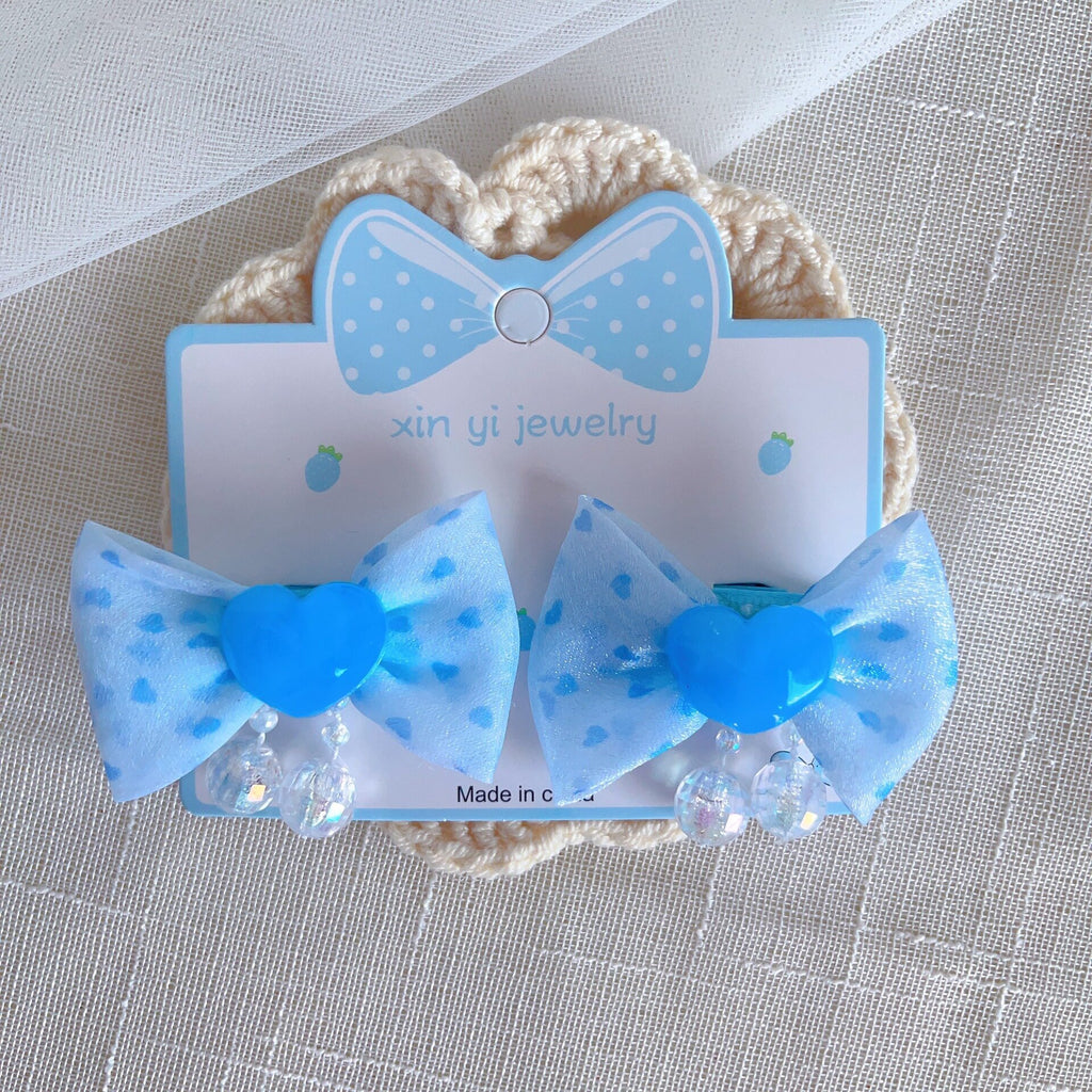 Fleur de tissu pour enfants et pince à cheveux avec du veau et des perles