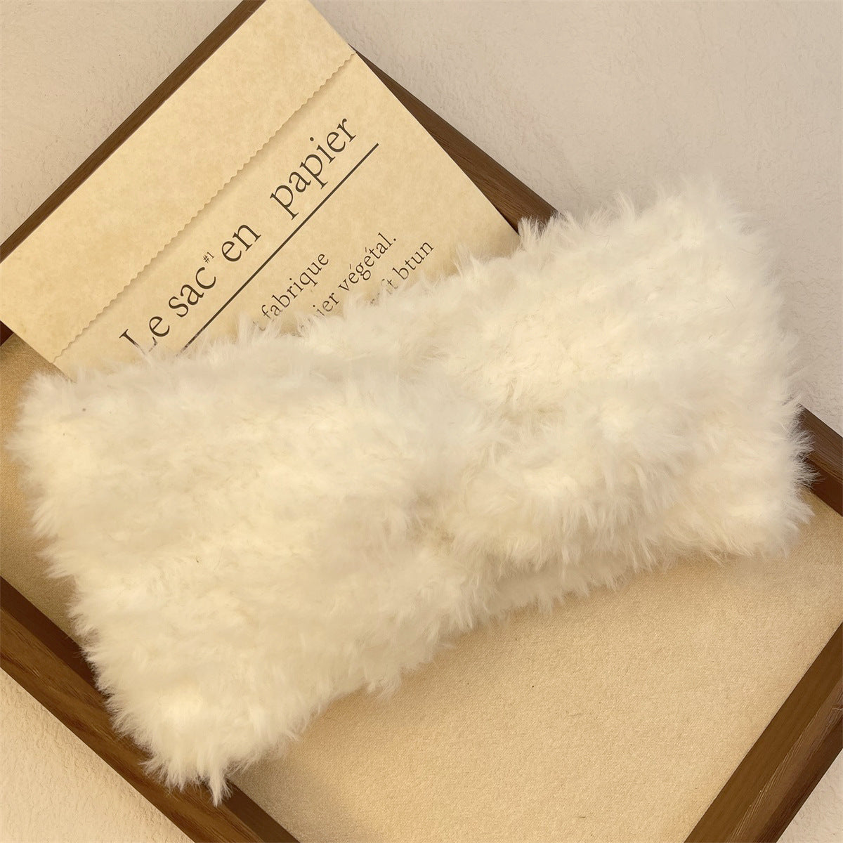 En peluche large bande de cheveux chaud épais pour les femmes