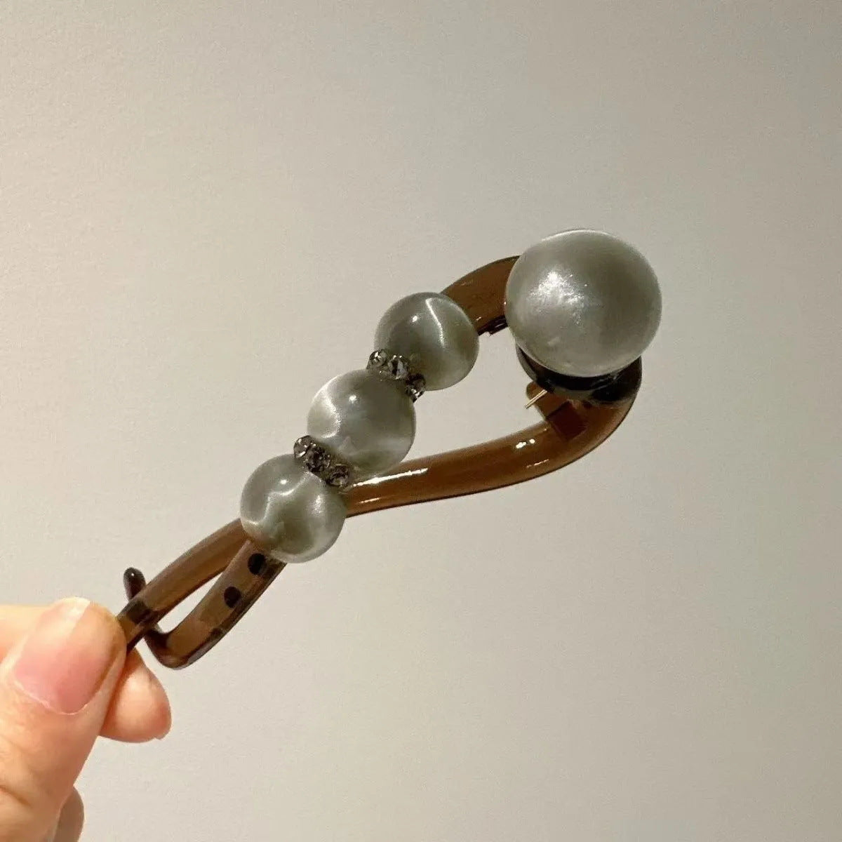 Clip simple occasionnel de cheveux Twist une ligne pour les femmes