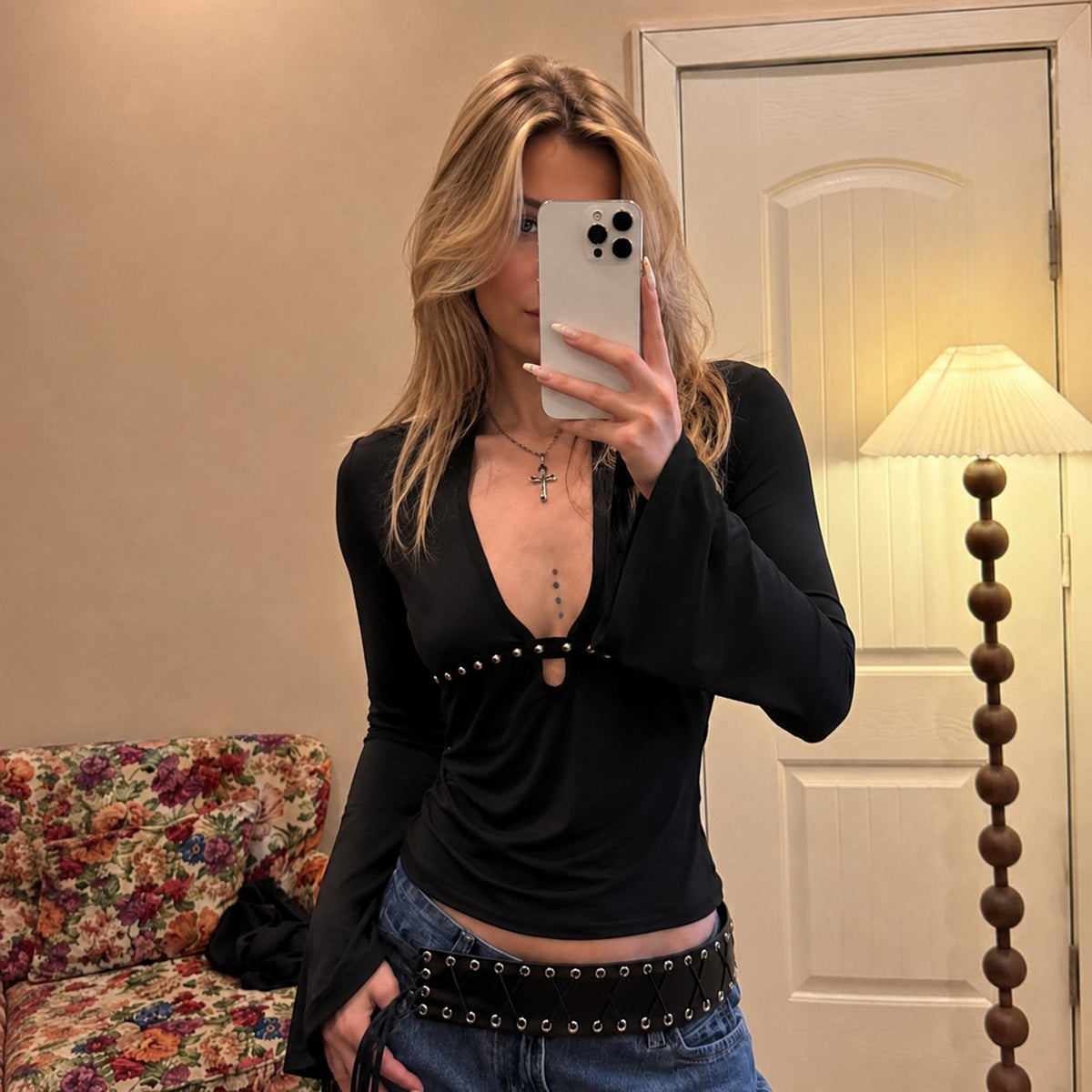 Dark Punk-style Deep V-neck Hollowed-out Studded Slim-fit Long-sleeved