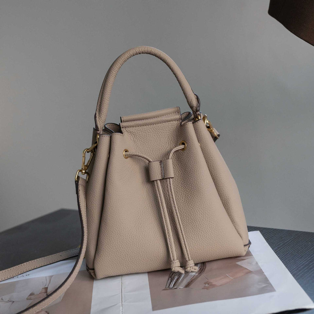 Sac de seau à cordons en cuir togo pour femmes