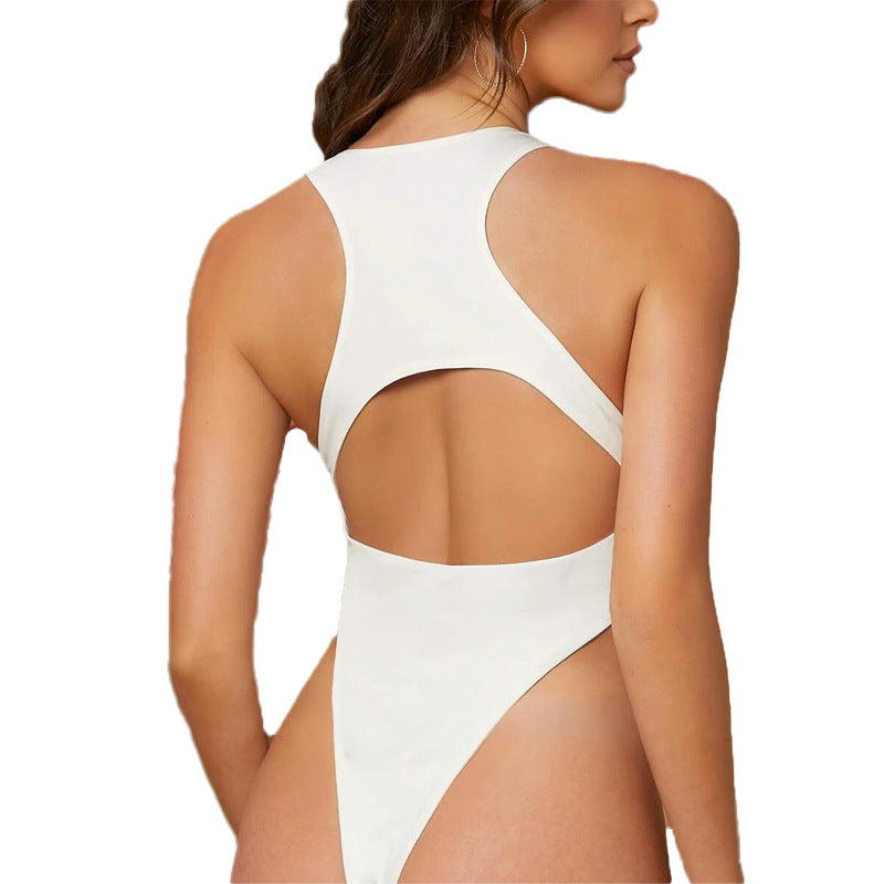 Top of tightly boned figure-flattering base